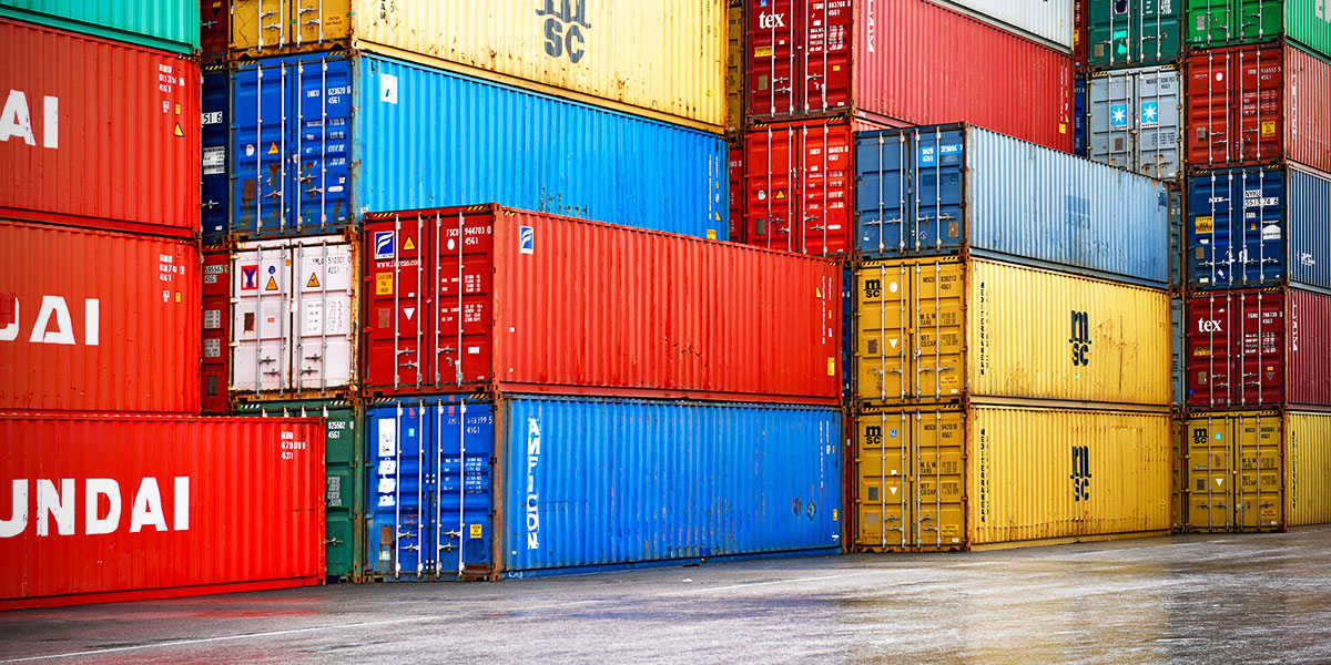 Europallet, EUR, EPAL: european and international standards and pallet sizes for transport and storage of goods